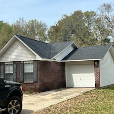 Stonewall-Associates-Completes-Premium-Roof-Replacement-in-Milton-FL-with-CertainTeed-Landmark-Hurricane-Rated-System 0